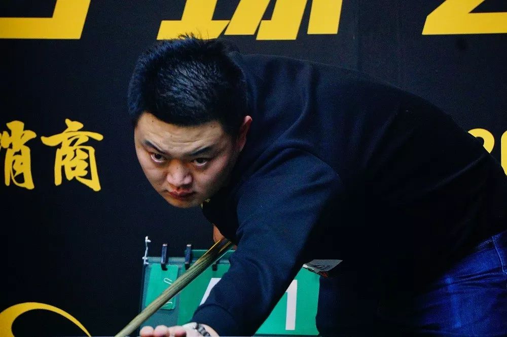 在一连串的 在一连串的