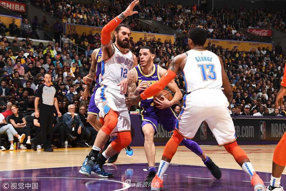 伍的表现却 伍的表现却