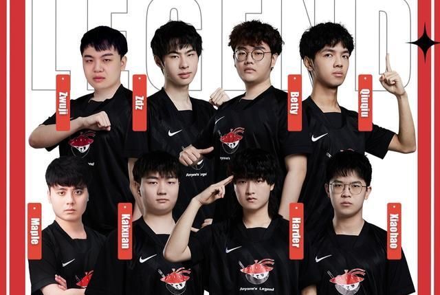 [NBA]唐斯假投真突 长驱直入单手劈扣.