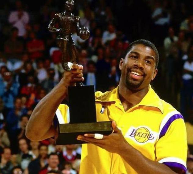 以及其背后 以及其背后